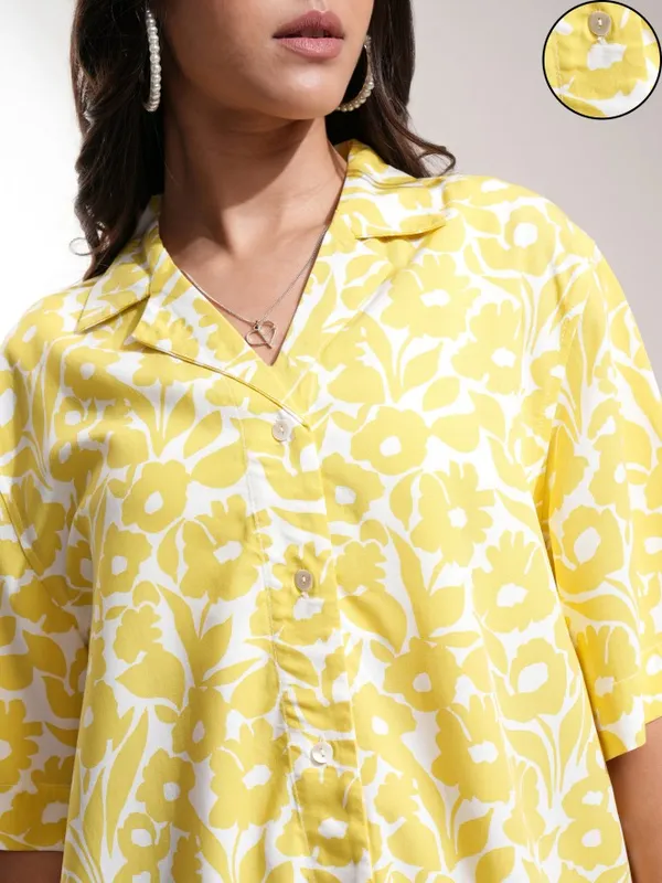Tokyo Talkies Women Yellow Shirt With Shorts Co-Ords