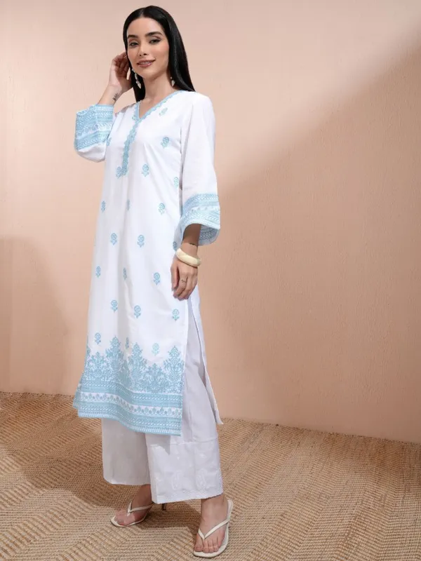 Embroidered Straight Kurta
