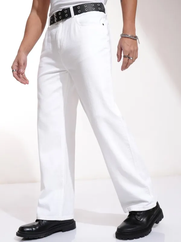 Men Straight Fit Jeans
