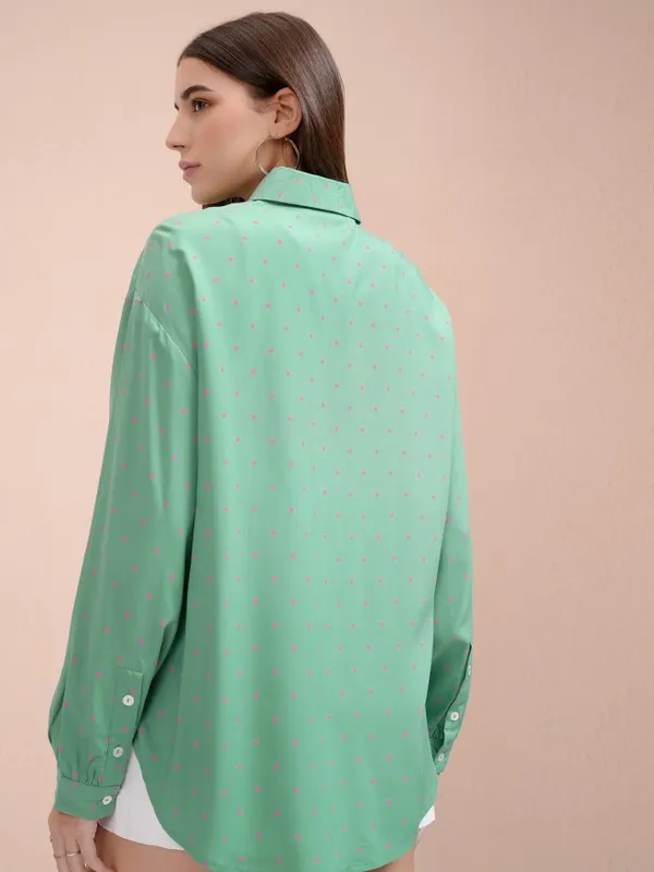 Tokyo Talkies Women Teal Printed Regular Fit Casual Shirt