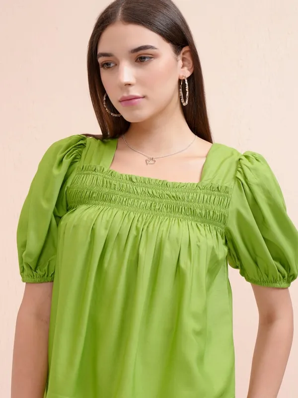 Tokyo Talkies Women Green Solid Regular Top