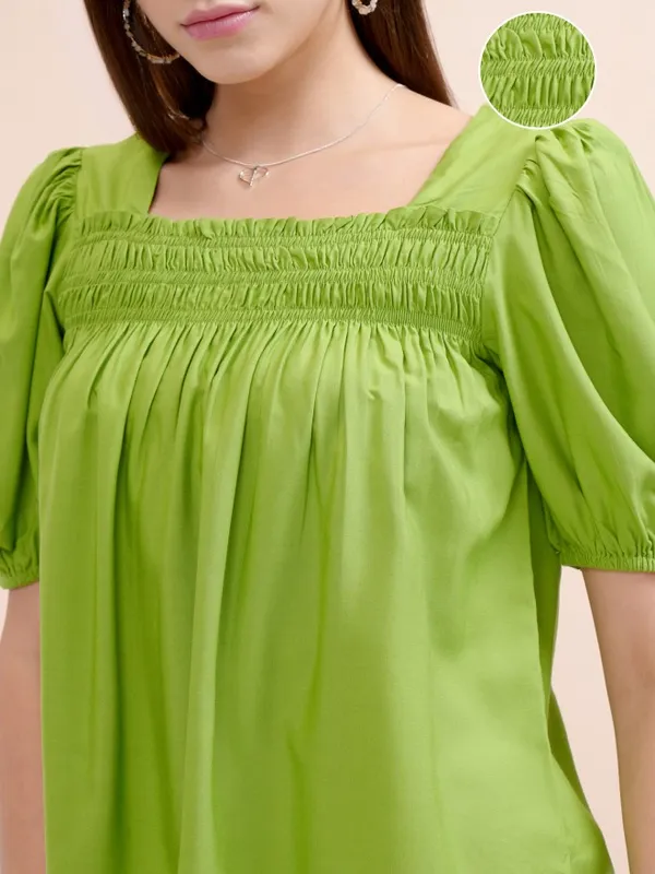 Tokyo Talkies Women Green Solid Regular Top