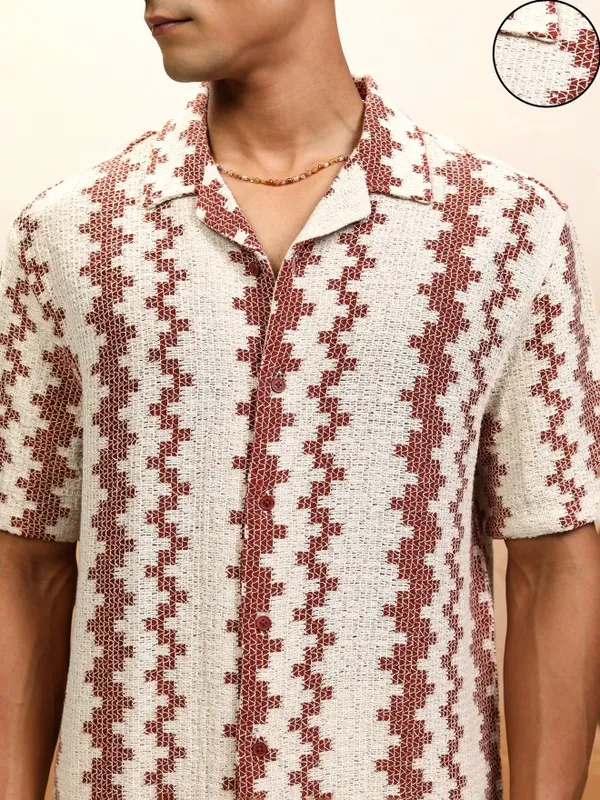 Highlander Men Beige Textured Relaxed Fit Casual Shirt