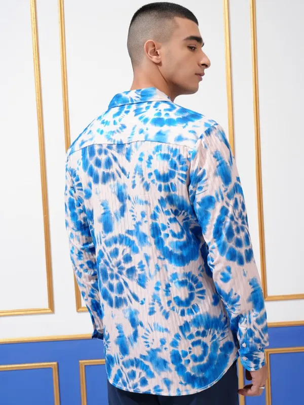 Highlander Men Blue  Printed Regular Fit Casual Shirt