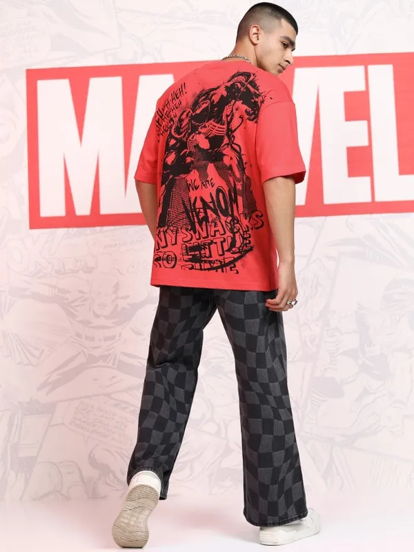 Marvel By Highlander Men Red Venom Printed Round Neck Oversized Fit T-Shirt
