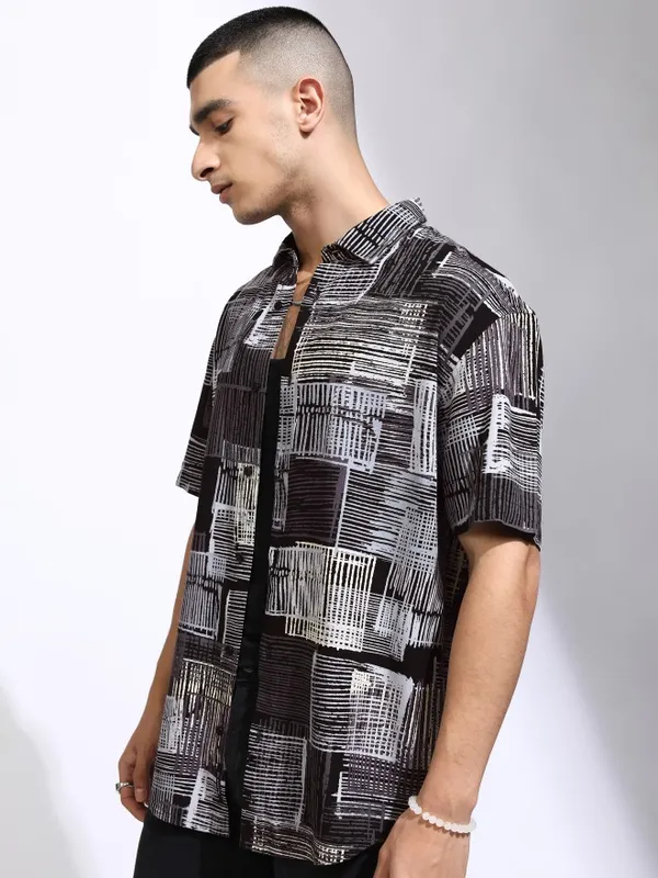 Highlander Men Grey Printed Relaxed Fit Casual Shirt