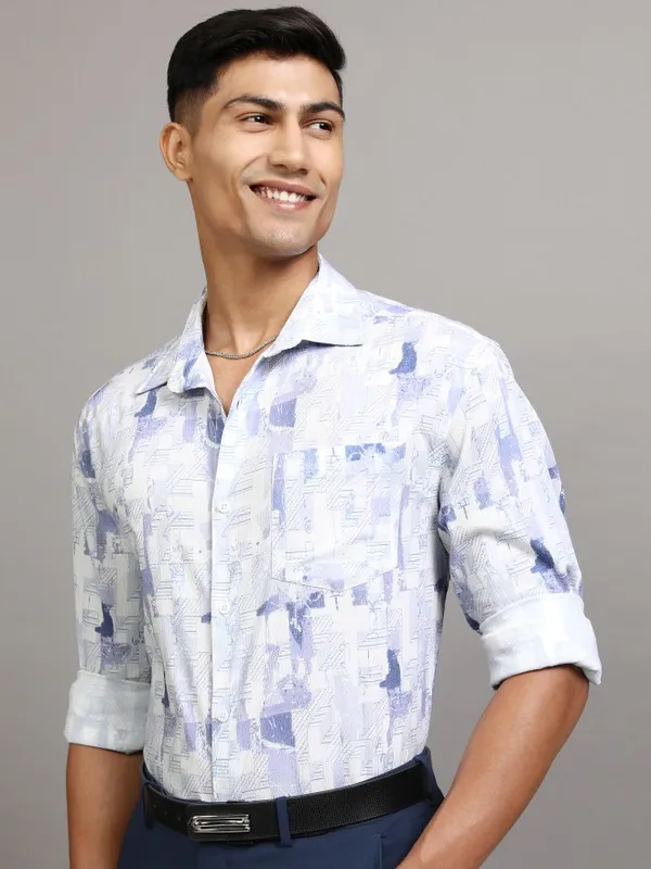 Locomotive Men Lavender Printed Regular Fit Casual Shirt