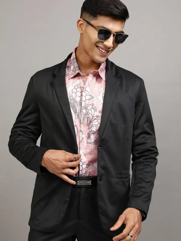 Locomotive Men Pink Printed Slim Fit Casual Shirt