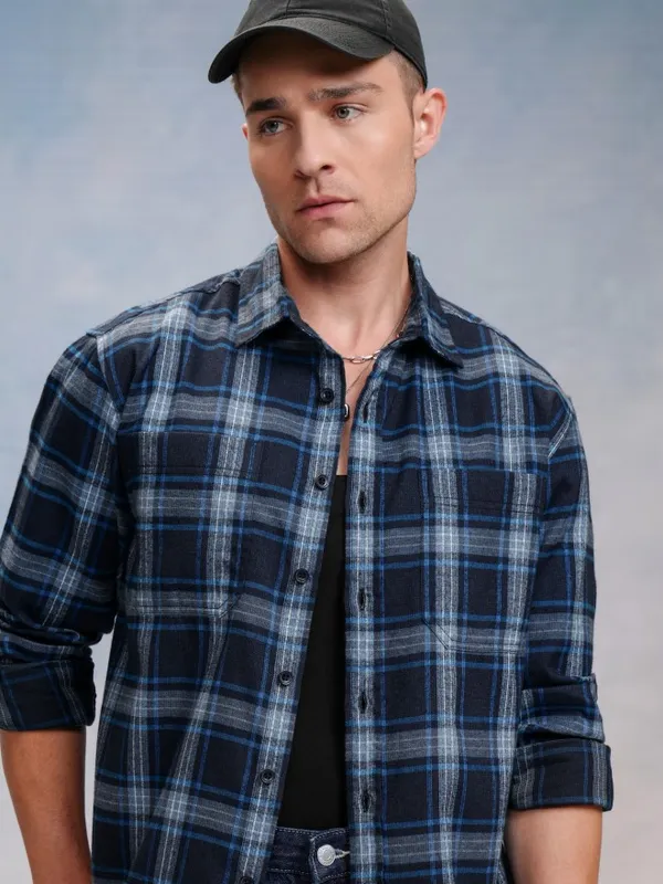 Locomotive Men Navy Blue Checked Oversized Fit Casual Shirt