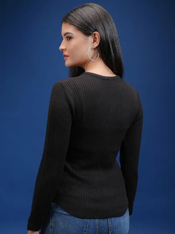 Women Self Design Sweater