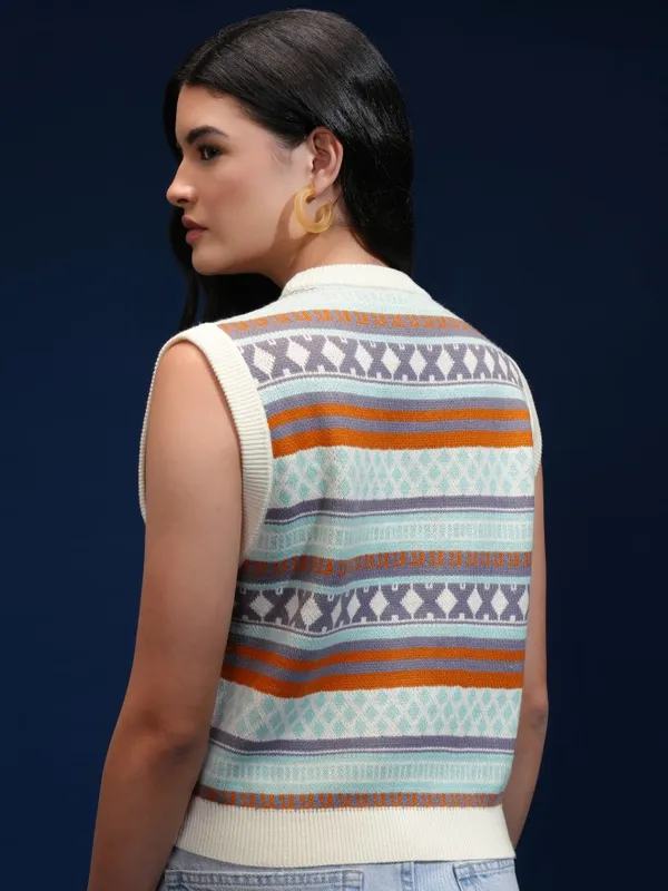 Women Self Design Sweater