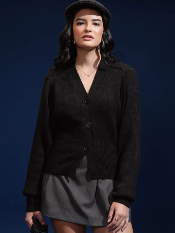 Tokyo Talkies Women Black V-Neck Sweater