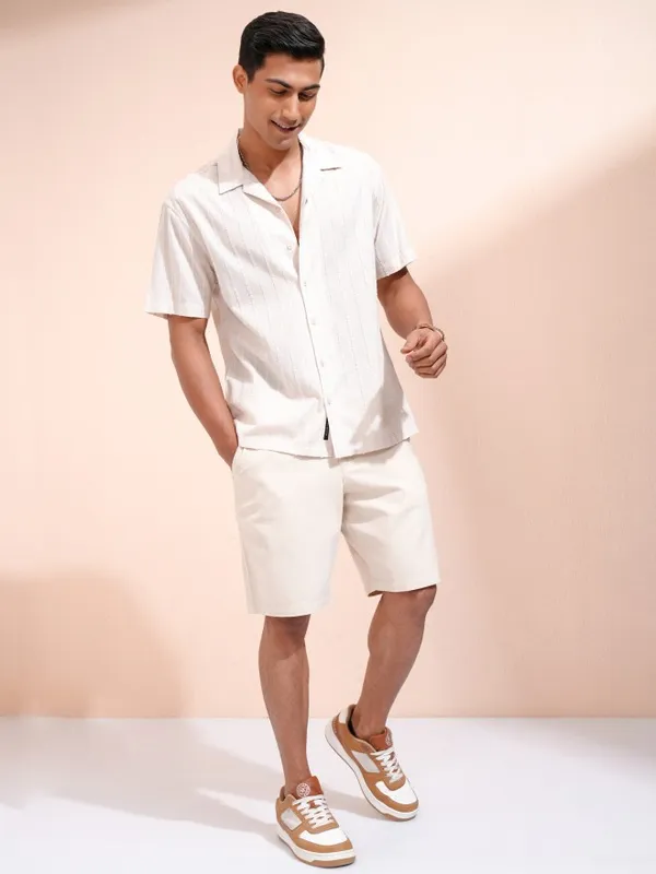 Locomotive Men Beige Striped Relaxed Fit Casual Shirt