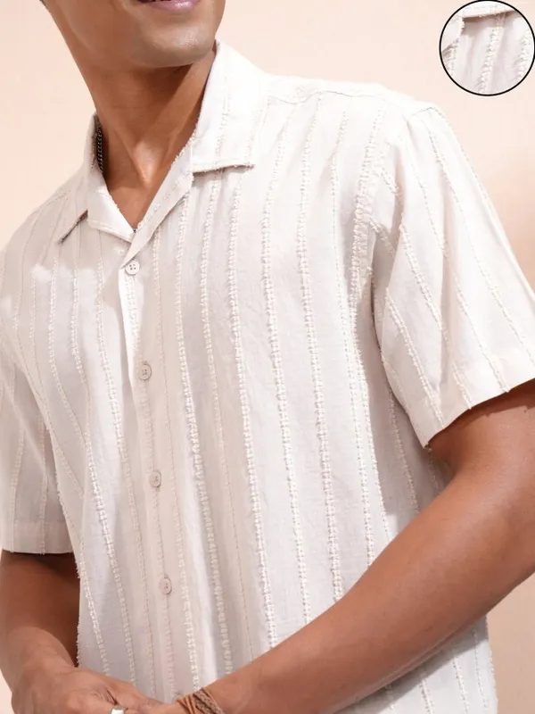 Locomotive Men Beige Striped Relaxed Fit Casual Shirt