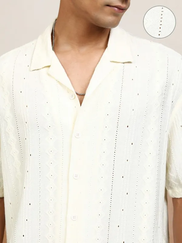 Locomotive Men Cream Textured Oversized Fit Casual Shirt