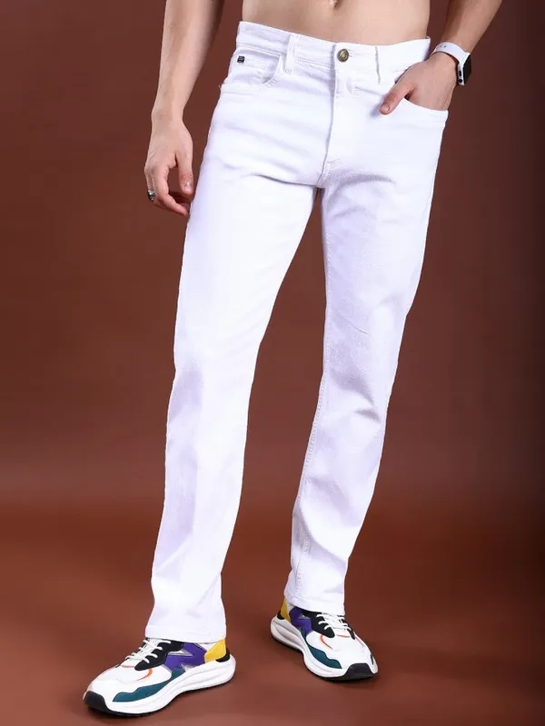 Men Straight Fit Jeans