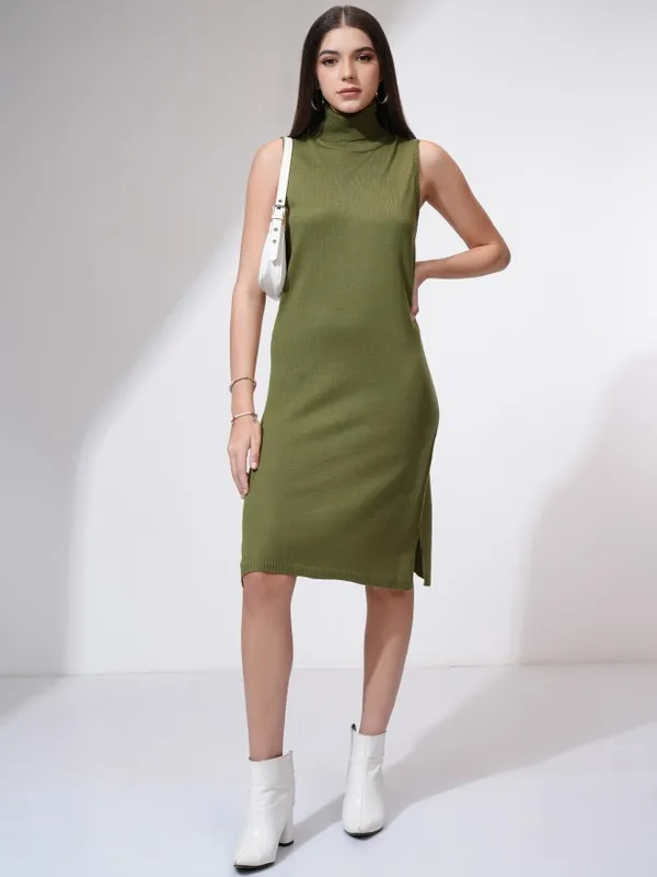 Tokyo Talkies Women Olive Solid Sheath Dress