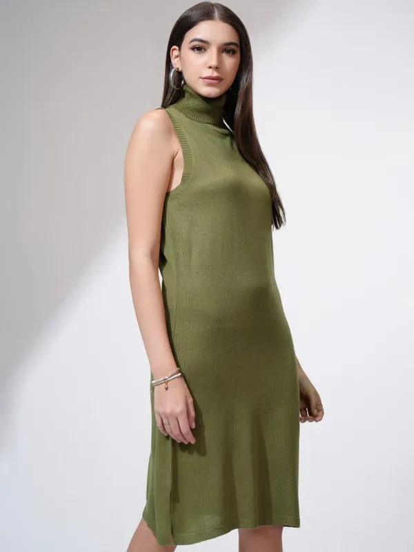 Tokyo Talkies Women Olive Solid Sheath Dress