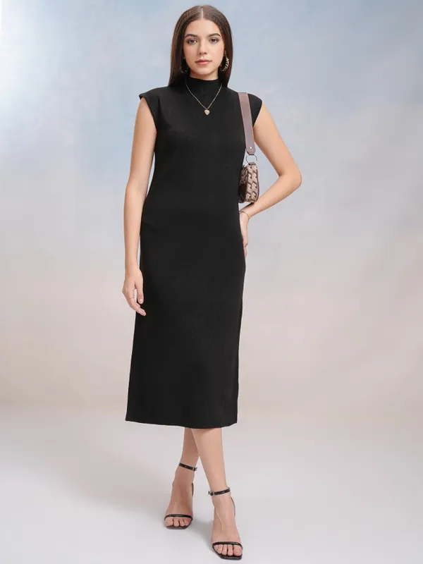 Tokyo Talkies Women Black Solid Sheath Dress