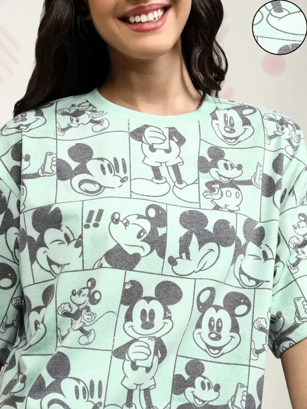 Disney By Tokyo Talkies Women Green Mickey Mouse Printed Round Neck T-Shirt