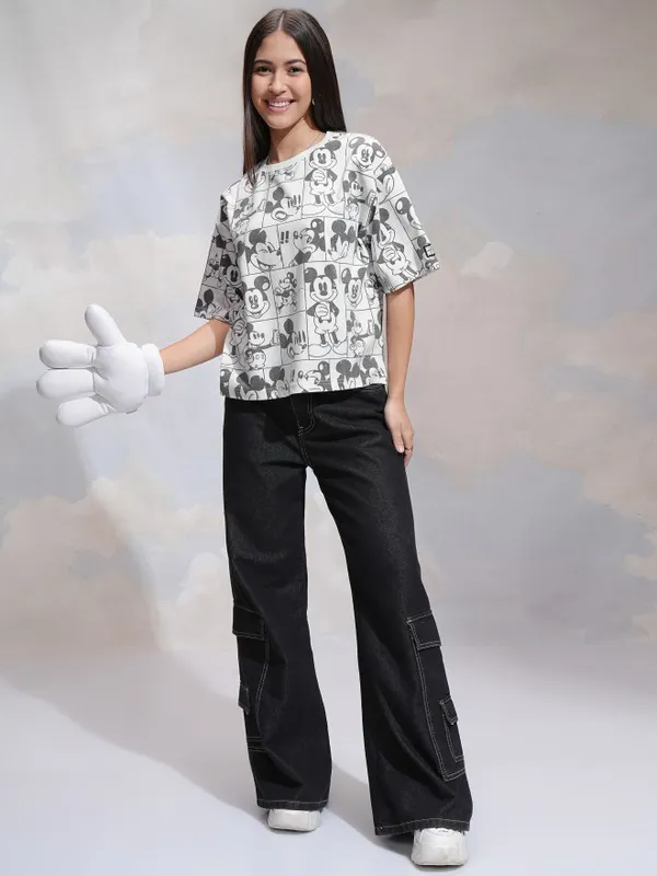 Disney By Tokyo Talkies Women White Mickey Mouse Printed Round Neck T-Shirt