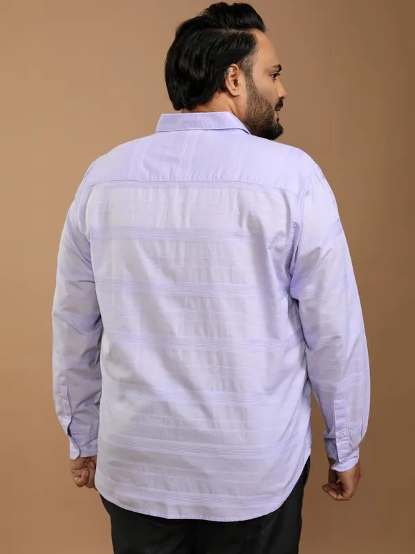 Xtra Ordinary By Highlander Men Lavender Striped Regular Fit Casual Shirt