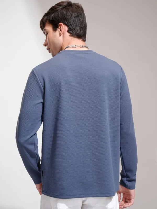 Highlander Men Blue Self Design Round Neck Relaxed Fit T-Shirt