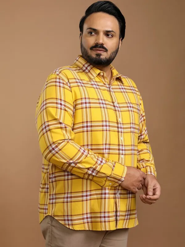 Xtra Ordinary By Highlander Men Yellow Checked Regular Fit Casual Shirt
