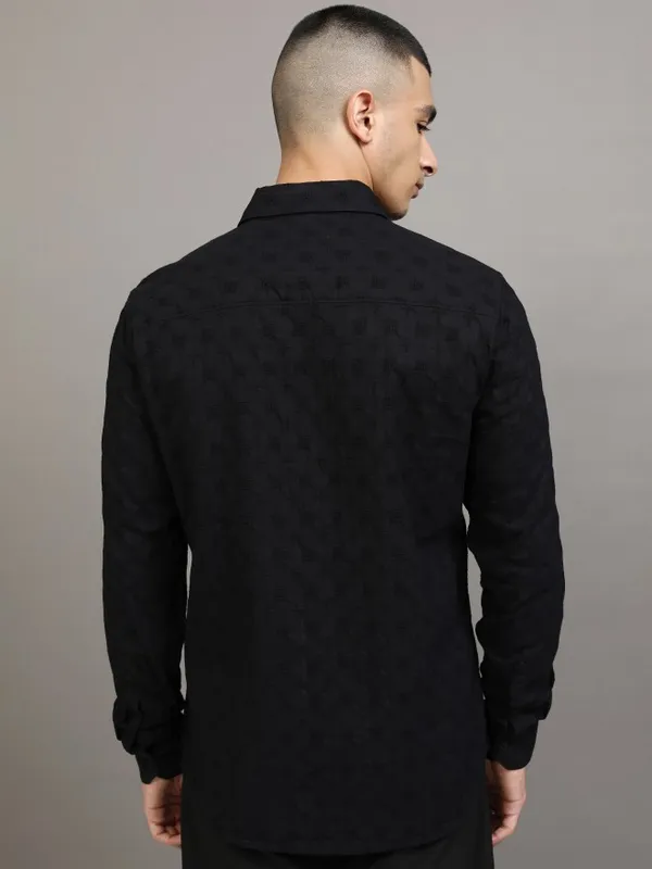 Highlander Men Black Textured Regular Fit Casual Shirt