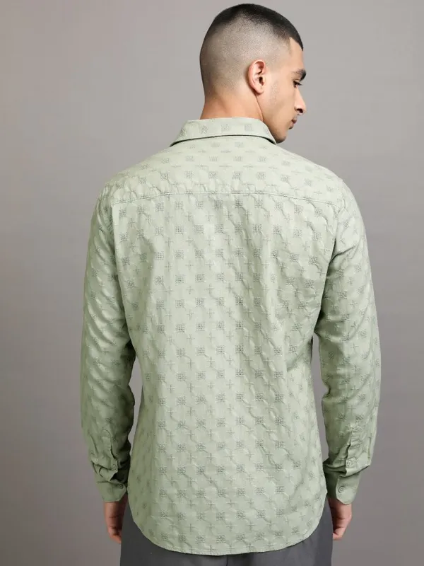 Highlander Men Green Textured Regular Fit Casual Shirt