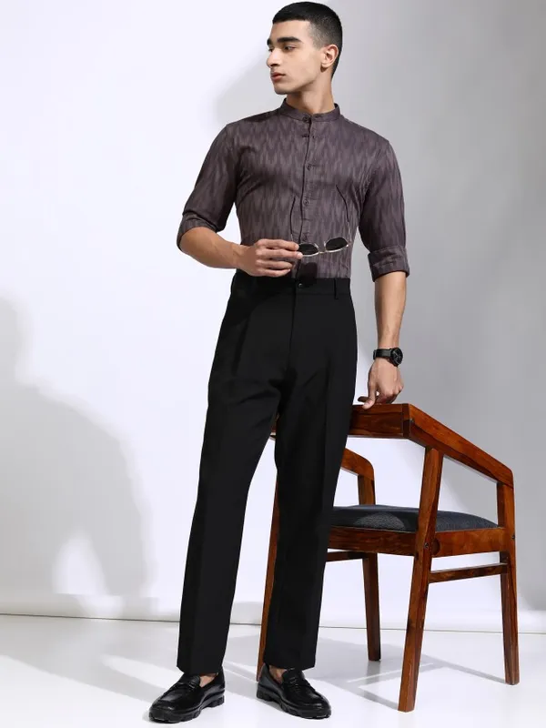 Highlander Men Purple Textured Regular Fit Casual Shirt