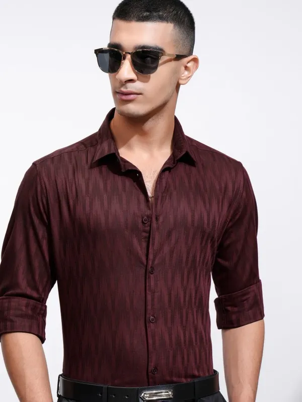 Highlander Men Maroon Textured Slim Fit Casual Shirt