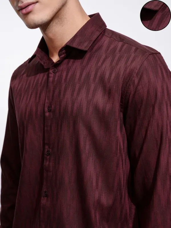 Highlander Men Maroon Textured Slim Fit Casual Shirt