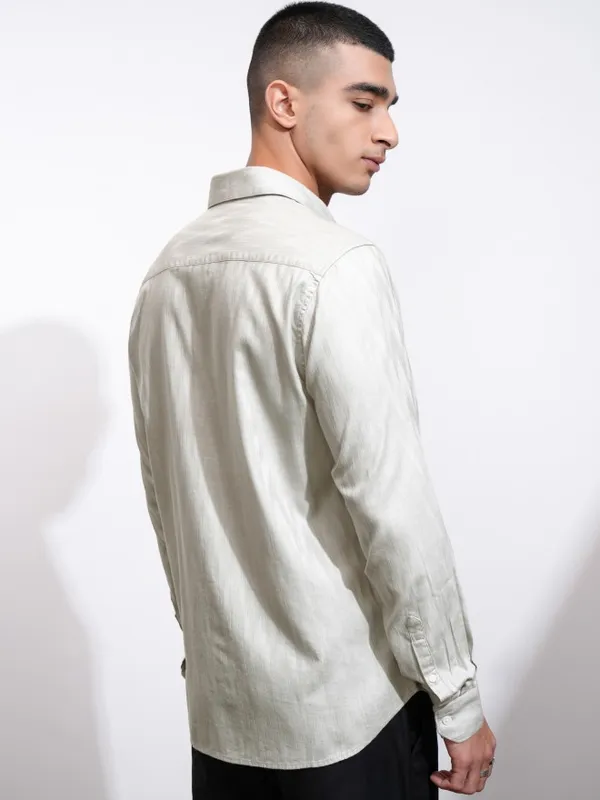 Highlander Men Green Textured Slim Fit Casual Shirt