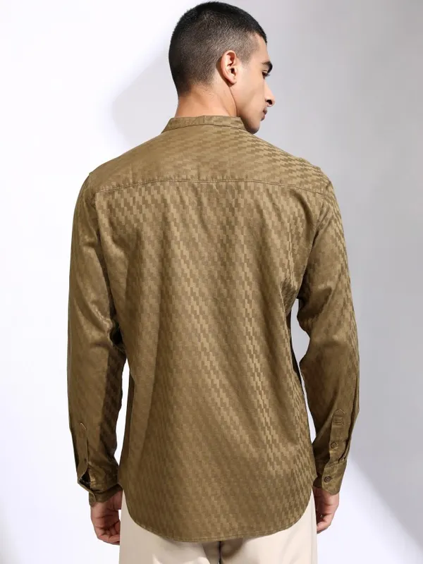 Highlander Men Khaki Textured Regular Fit Casual Shirt