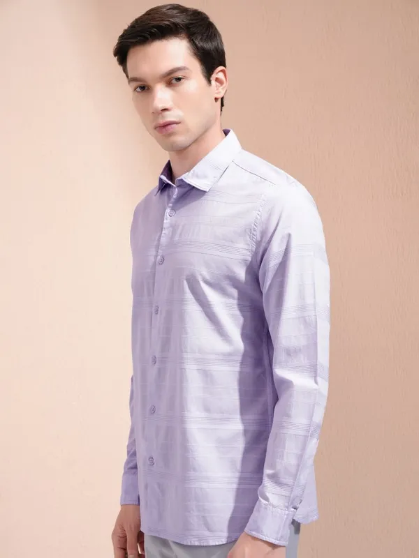 Highlander Men Lavender Striped Regular Fit Casual Shirt
