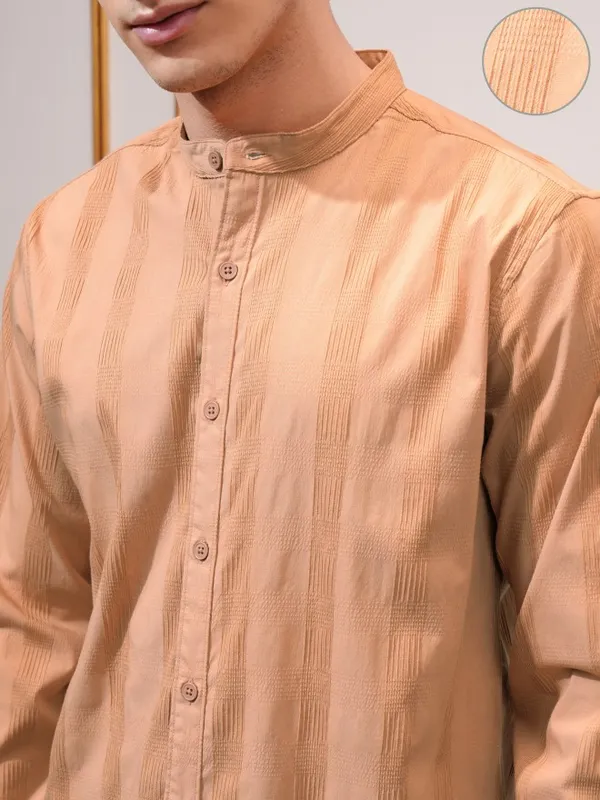 Highlander Men Orange Checked Regular Fit Casual Shirt