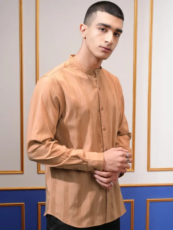 Highlander Men Orange Checked Regular Fit Casual Shirt