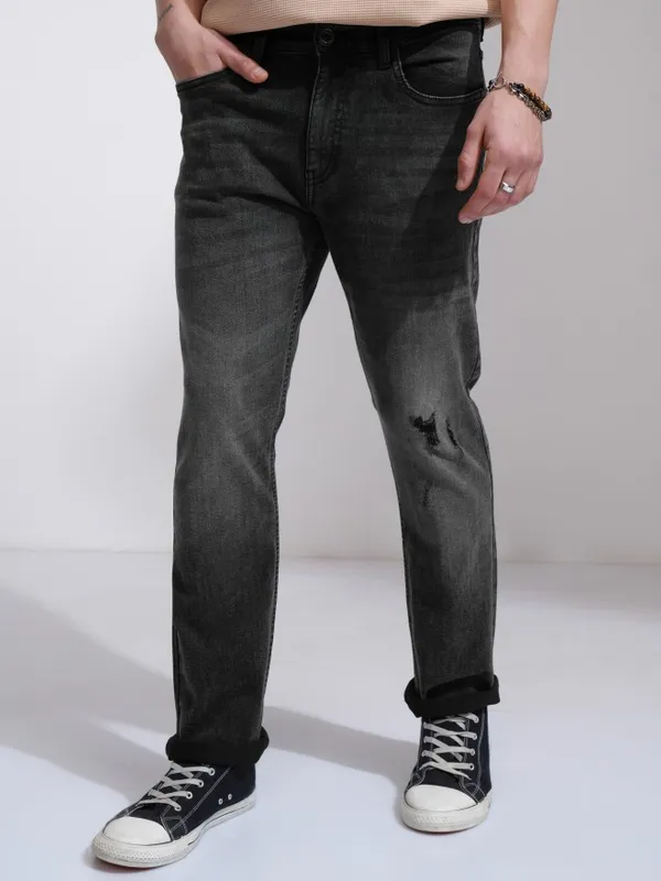 Highlander Men Grey Straight Fit Mildly Distressed Stretchable Jeans