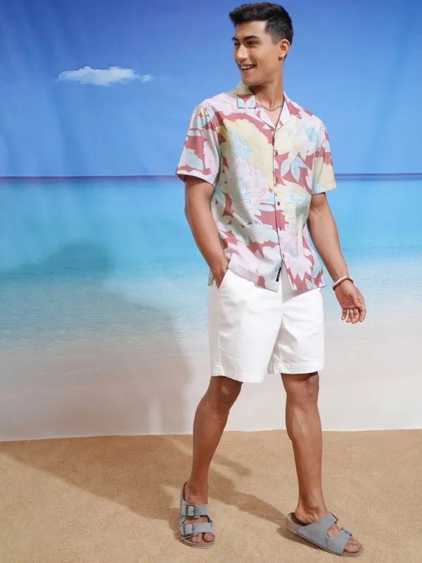 Highlander Men Multicolour Printed Relaxed Fit Casual Shirts