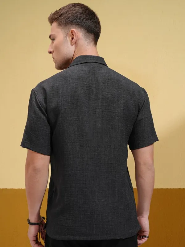 Locomotive Men Charcoal Solid Oversized Fit Casual Shirt