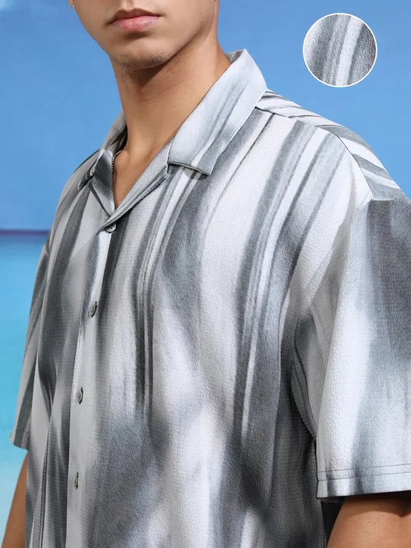 Highlander Men Grey Printed Oversized Fit Casual Shirt
