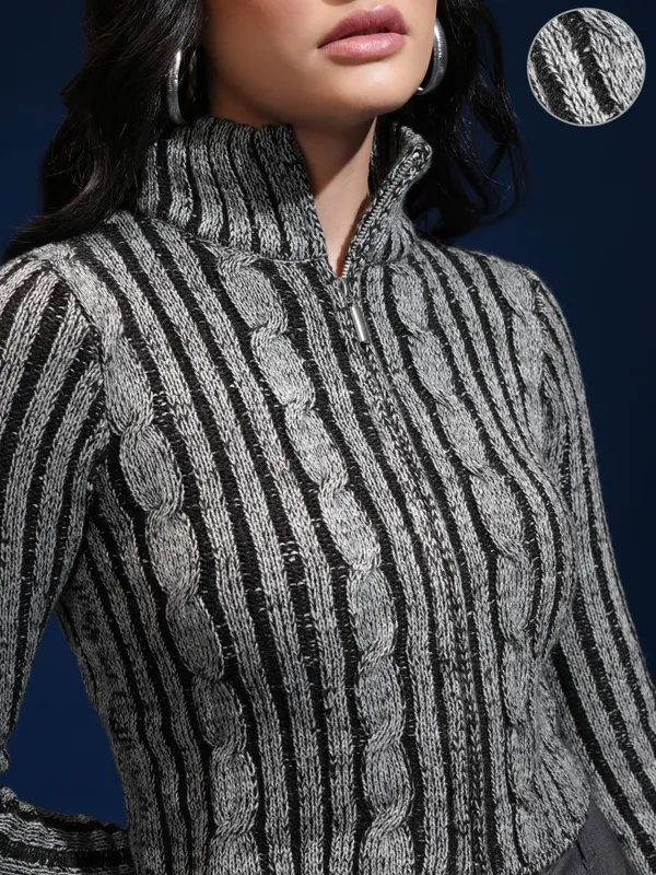 Women Self Design Sweater