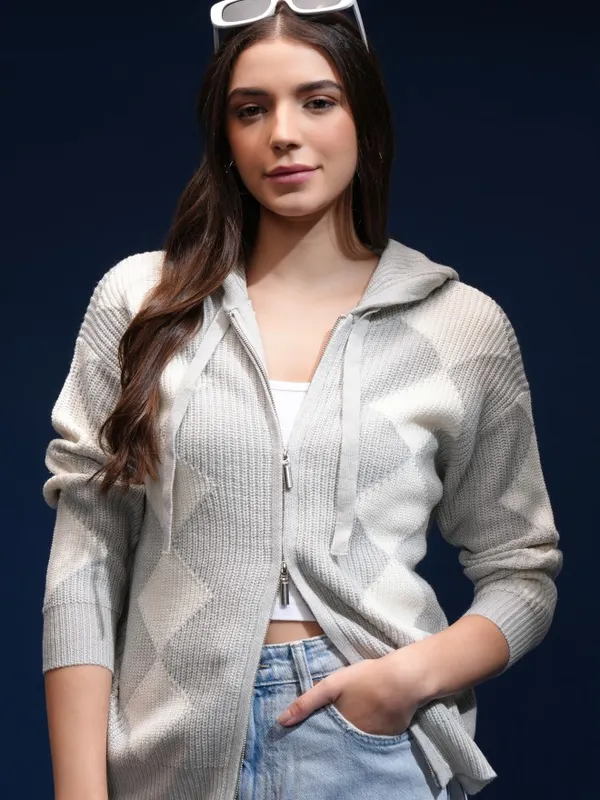 Women Self Design Sweater