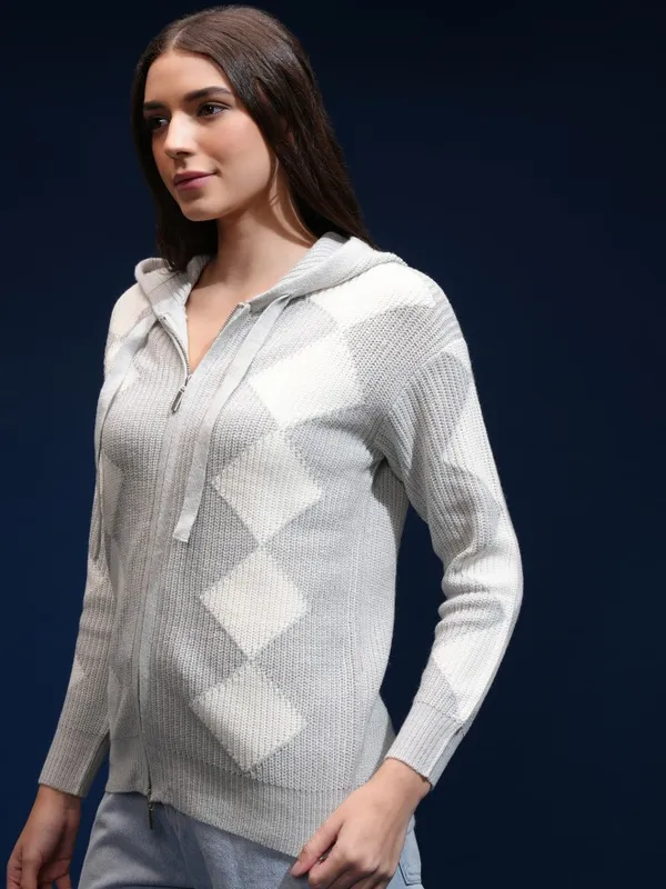 Women Self Design Sweater