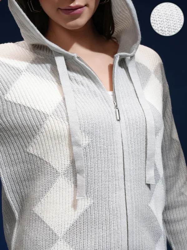 Women Self Design Sweater