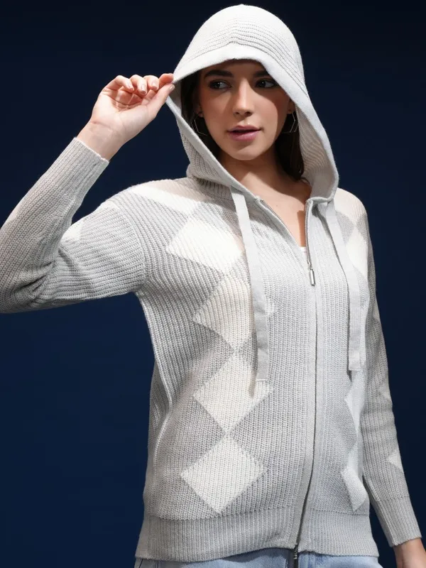 Women Self Design Sweater