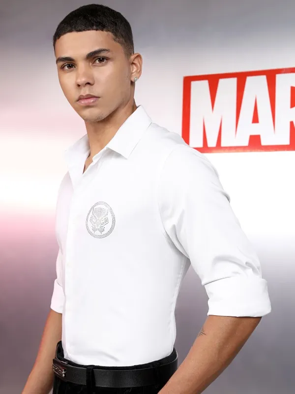 Marvel By Highlander Men White Black Panther Solid Slim Fit Casual Shirt