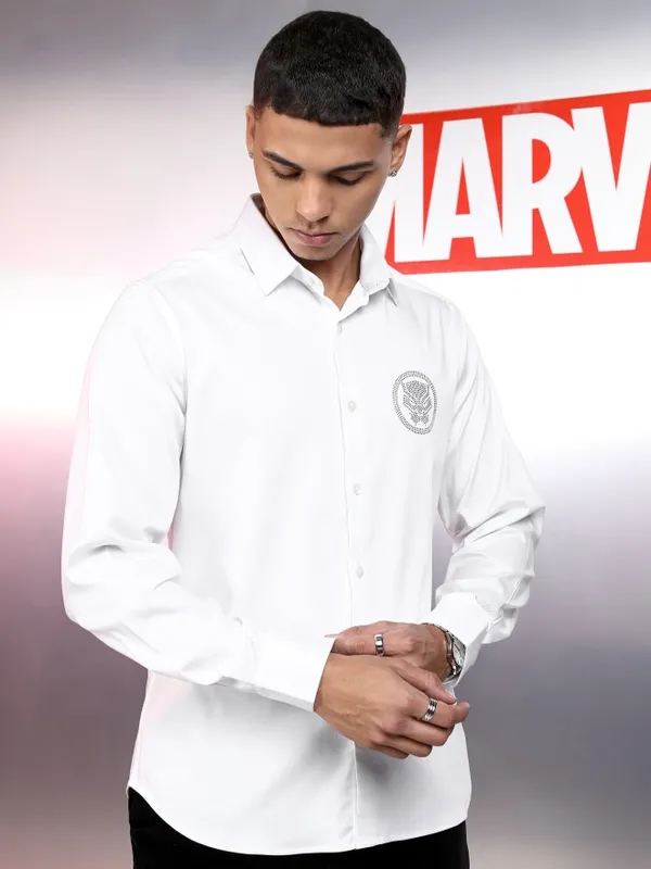 Marvel By Highlander Men White Black Panther Solid Slim Fit Casual Shirt