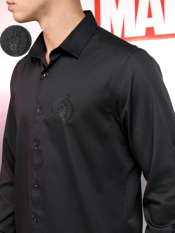 Marvel By Highlander Men Black Avengers Solid Slim Fit Casual Shirt